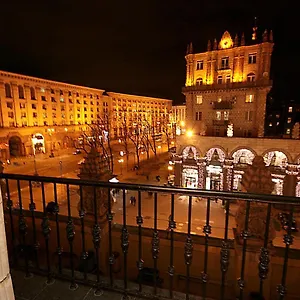 - Kreshchatyk Area Kiev